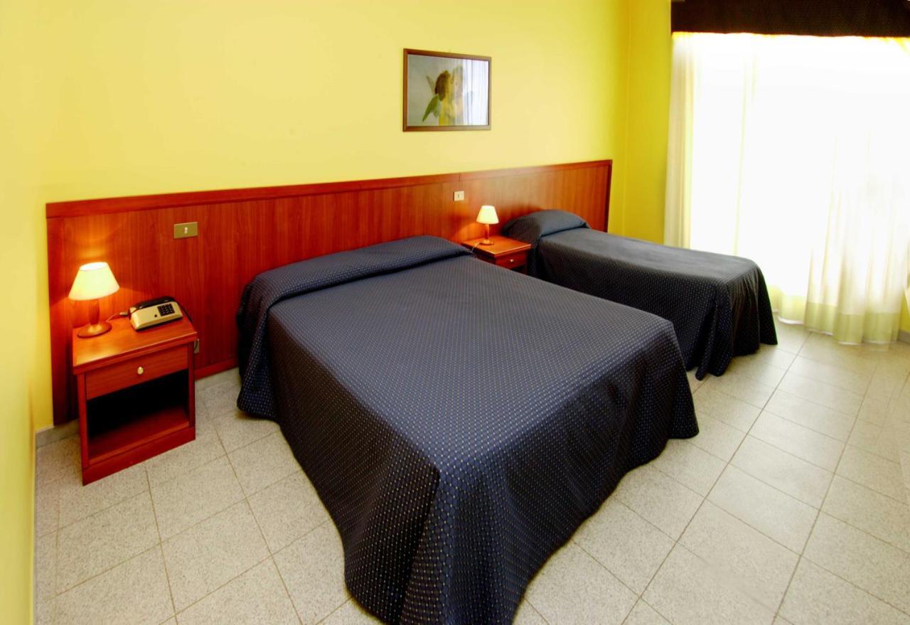 Hotel Rio Vasto Habitación foto